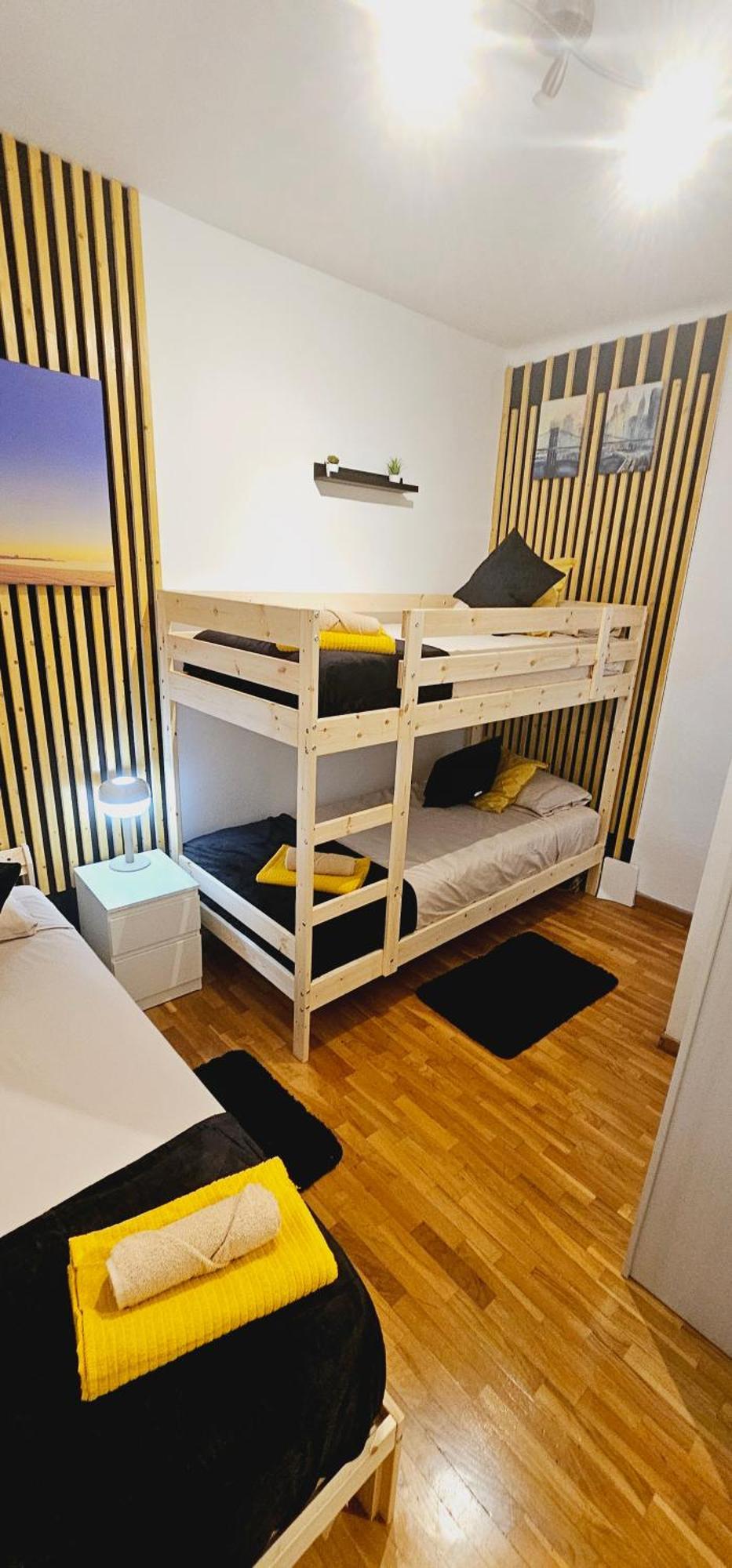 Exclusivo Junto Sagrada Familia Apartment *