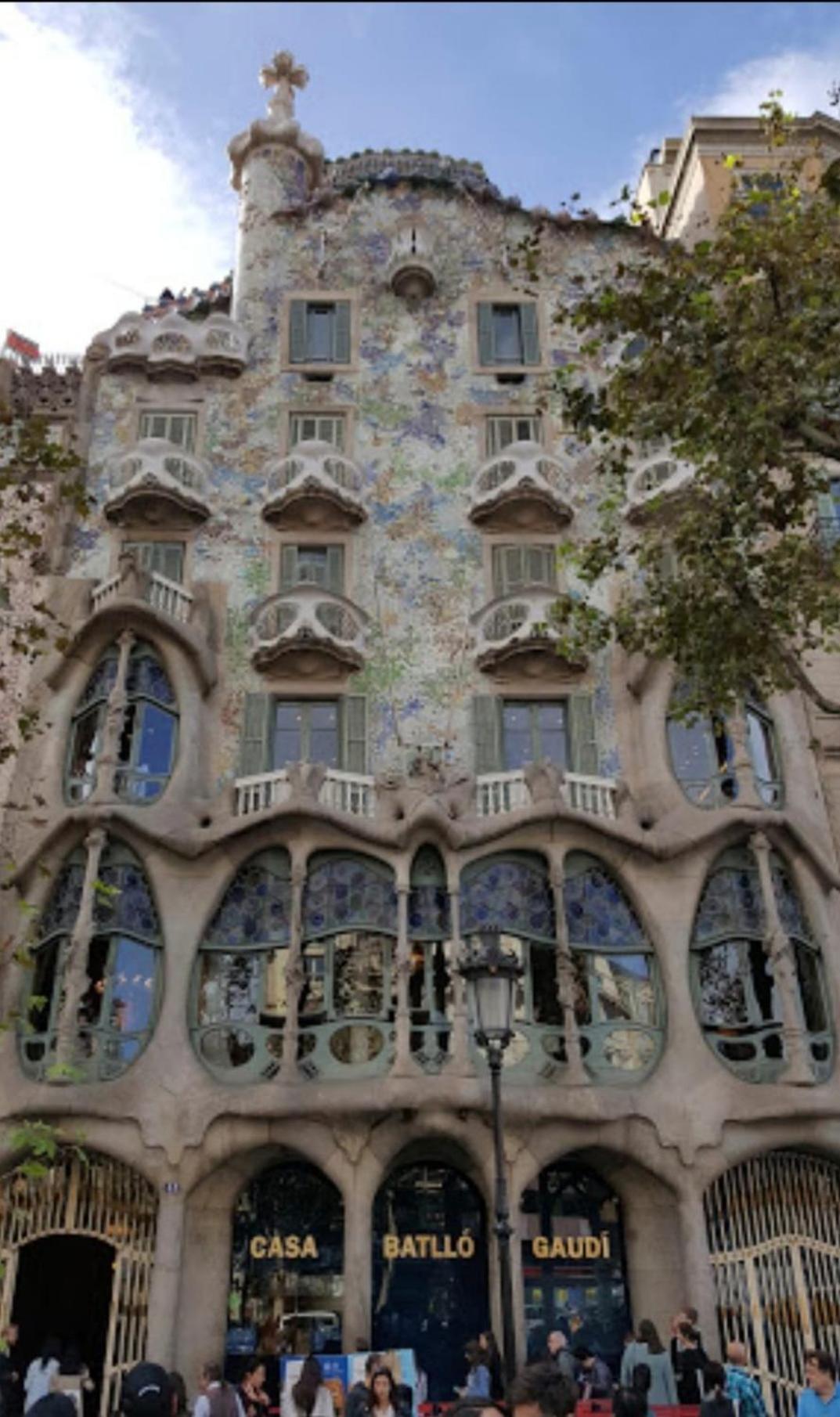 Apartment Exclusivo Junto Sagrada Familia *